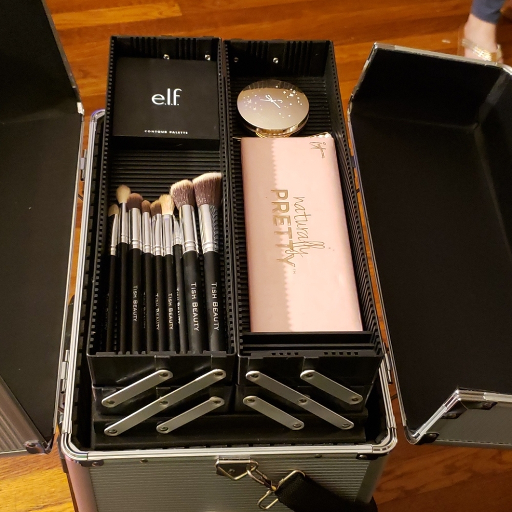 Makeup trunk - Picture 9 of 11